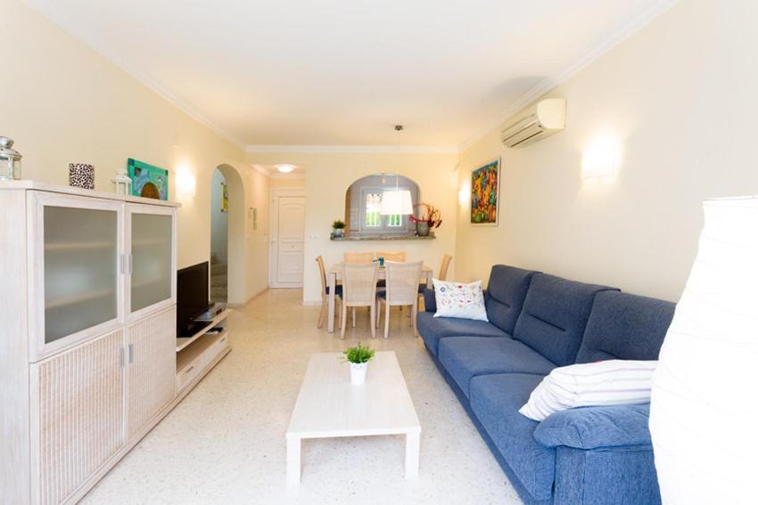 Family Beach Malibu II Oliva Room photo